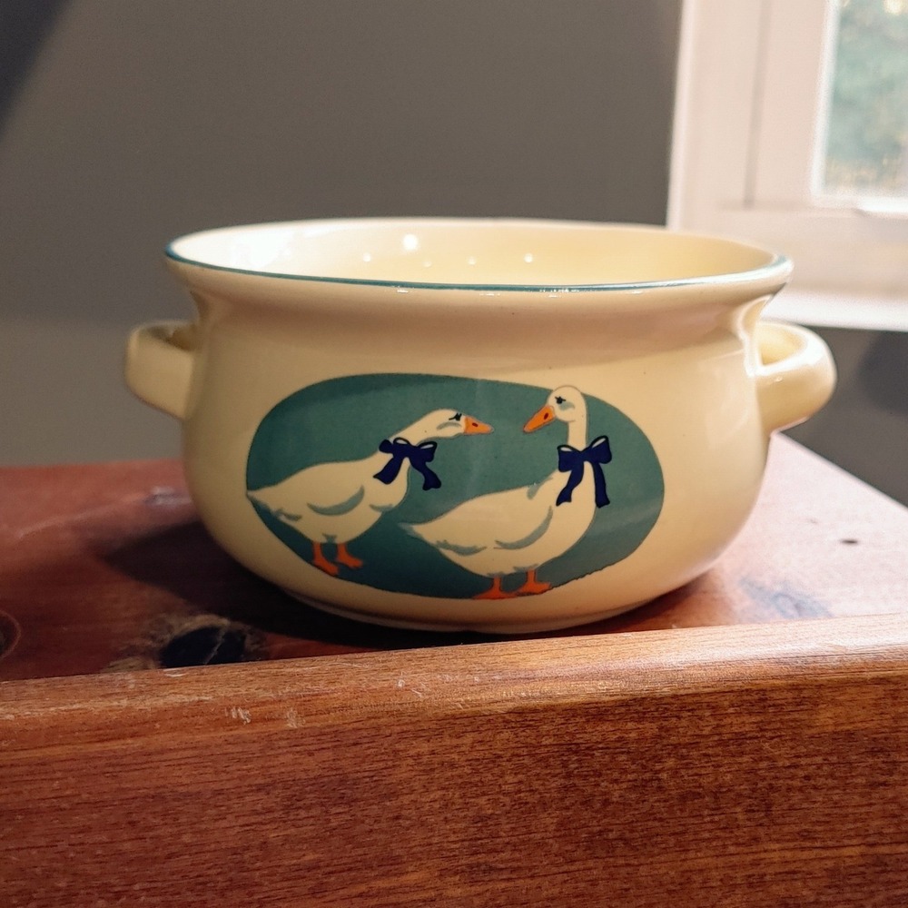 Vtg Otagiri 1985 Country Goose Ceramic Soup Bowl Trinket Crock Handles Cottage